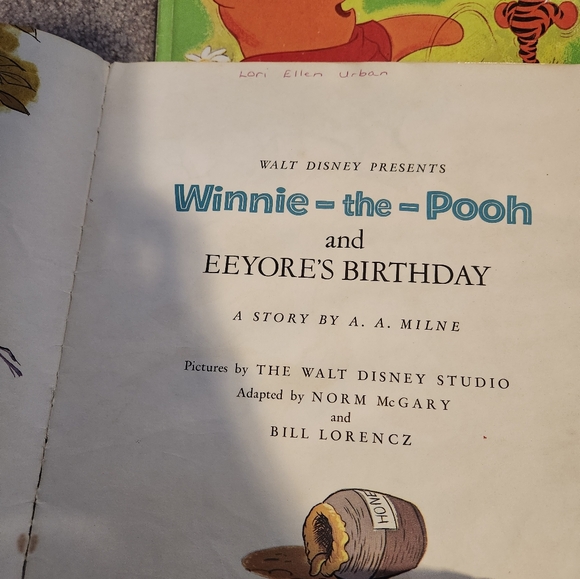 Vintage Winnie the Pooh Books - Picture 9 of 16